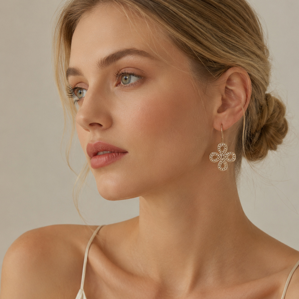 Ear Drop Earrings Bow Knot Bra - огляд і ціна Tie Clip Silver